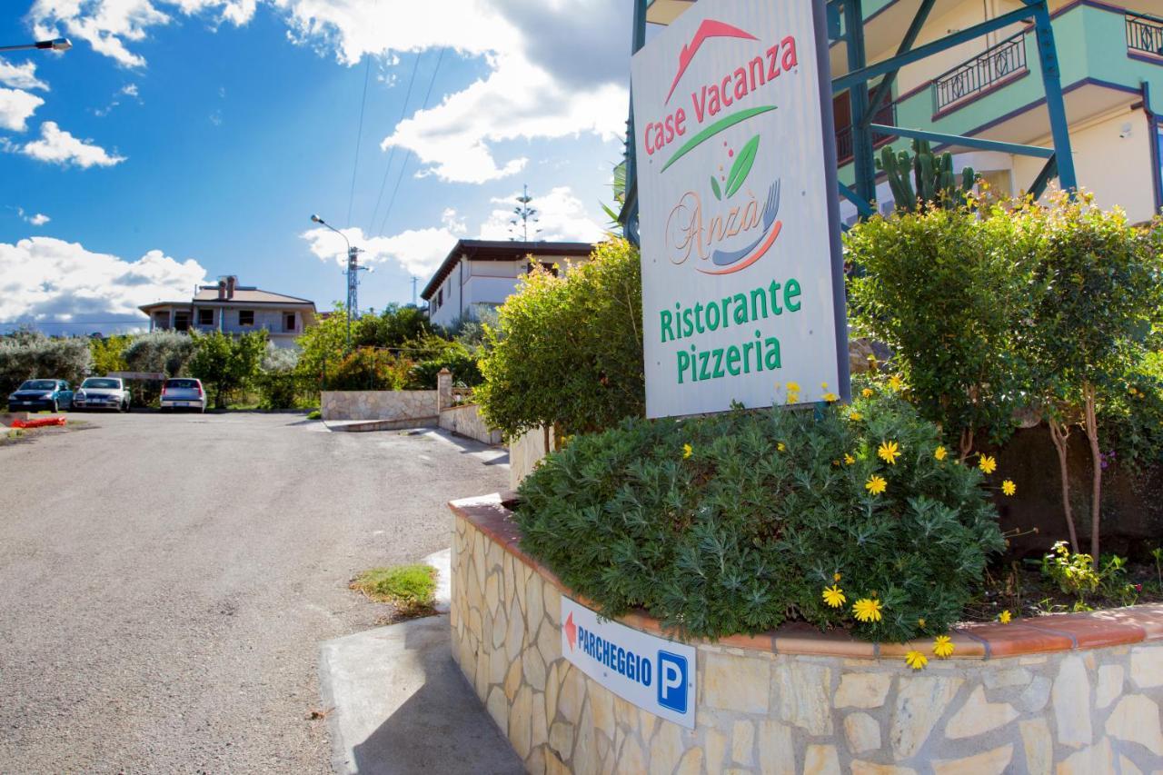 Capo dʼOrlando Appartamenti Anza المظهر الخارجي الصورة