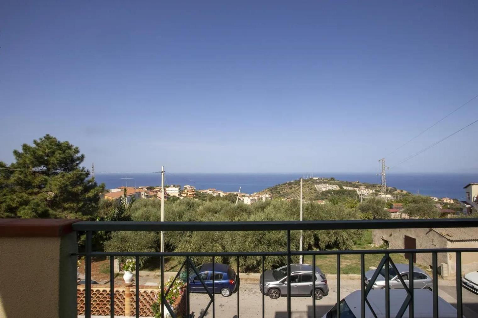 Capo dʼOrlando Appartamenti Anza المظهر الخارجي الصورة